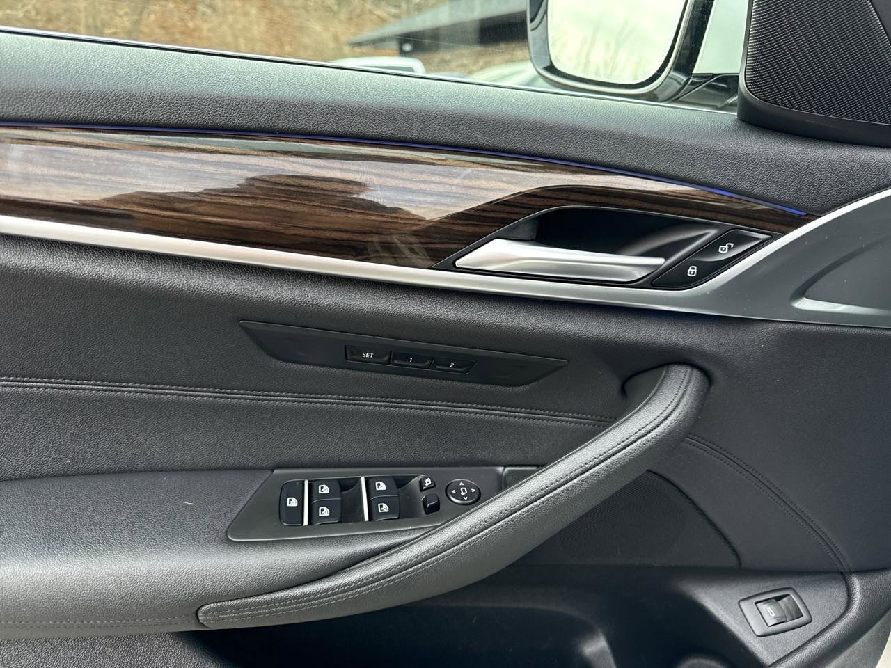 Used 2019 BMW 530i xDrive w/ Convenience Package image 20