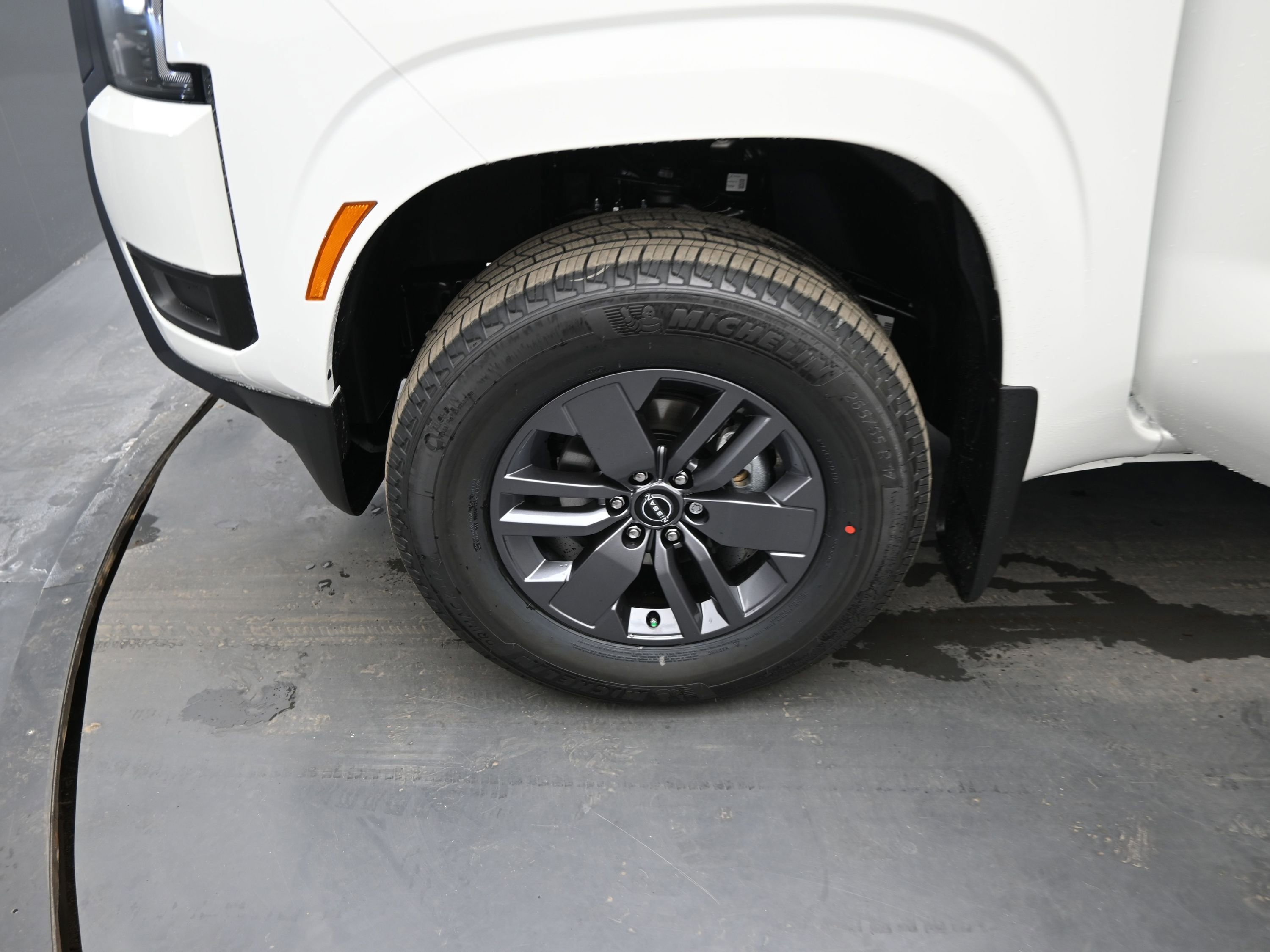 New 2026 Nissan Frontier SV w/ All-Weather Content Package AWD/4WD image 21