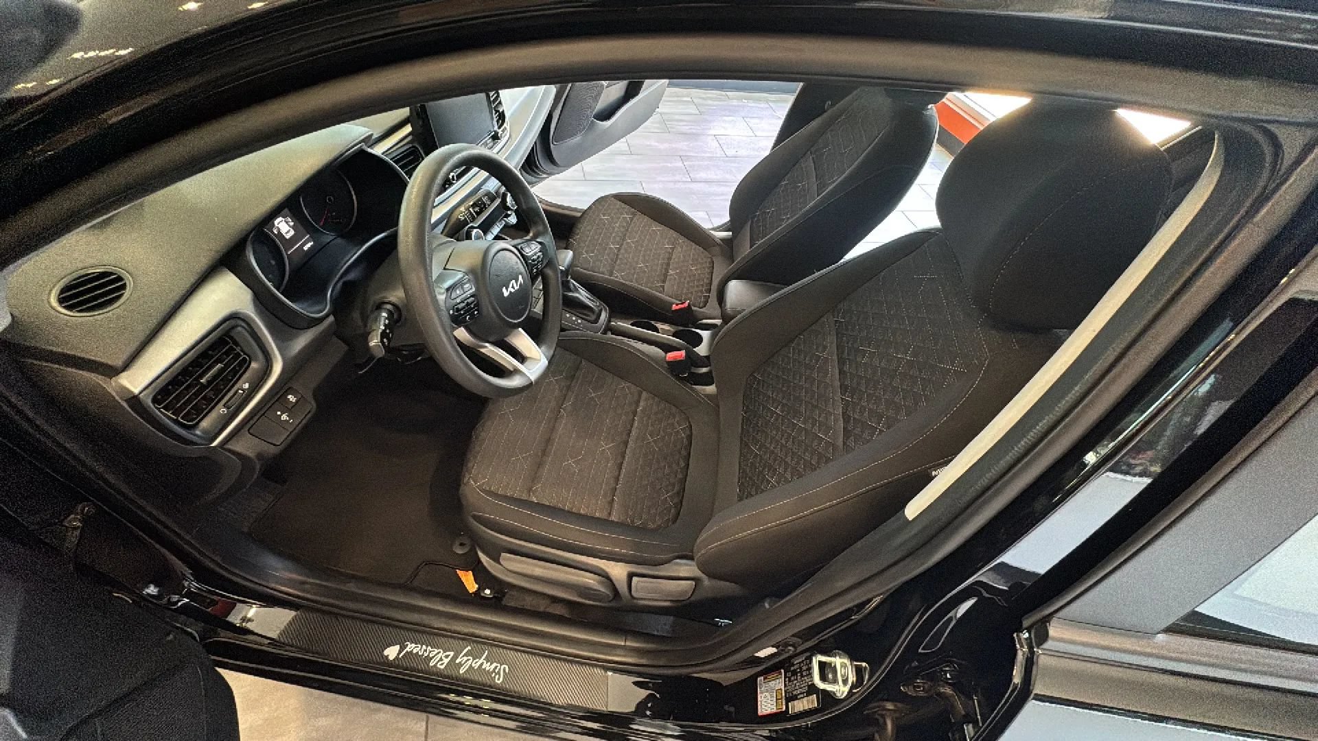 Used 2023 Kia Rio S w/ Technology Package FWD image 15