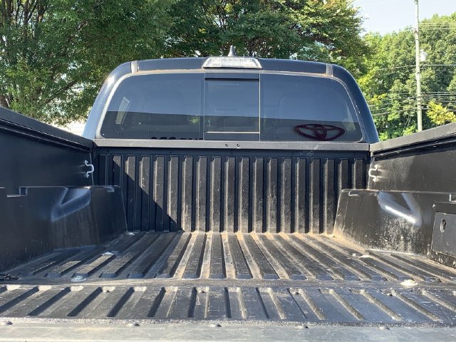 Used 2023 Toyota Tacoma SR5 w/ Technology Package AWD/4WD image 38