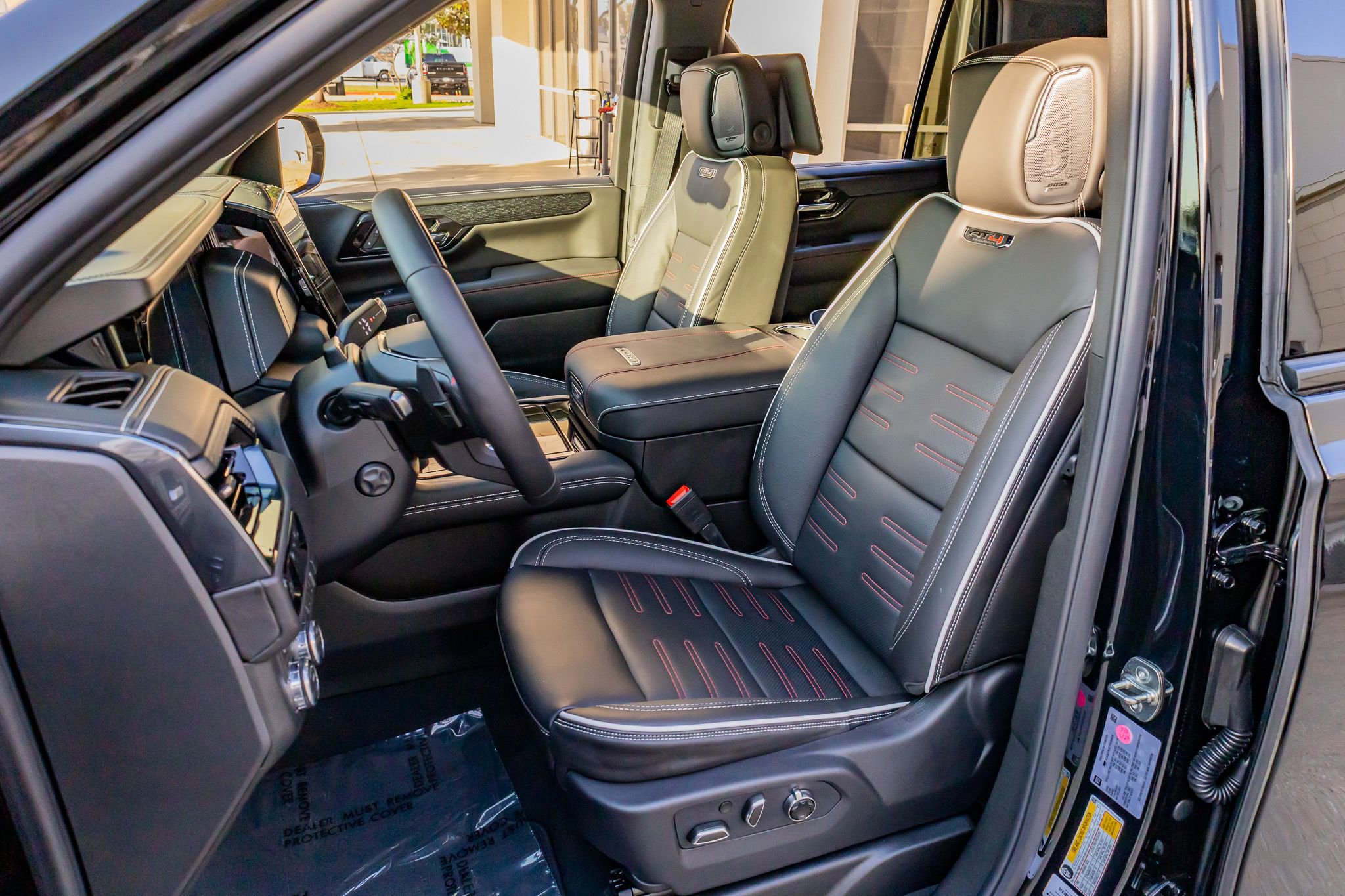 Used 2026 GMC Yukon AT4 Ultimate image 29