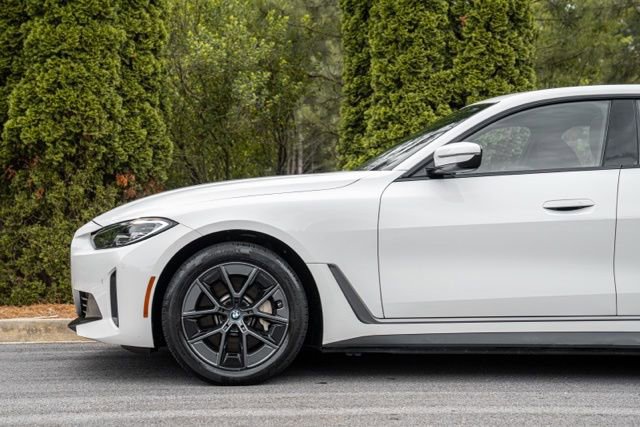 Used 2023 BMW i4 eDrive35 w/ Premium Package RWD image 10