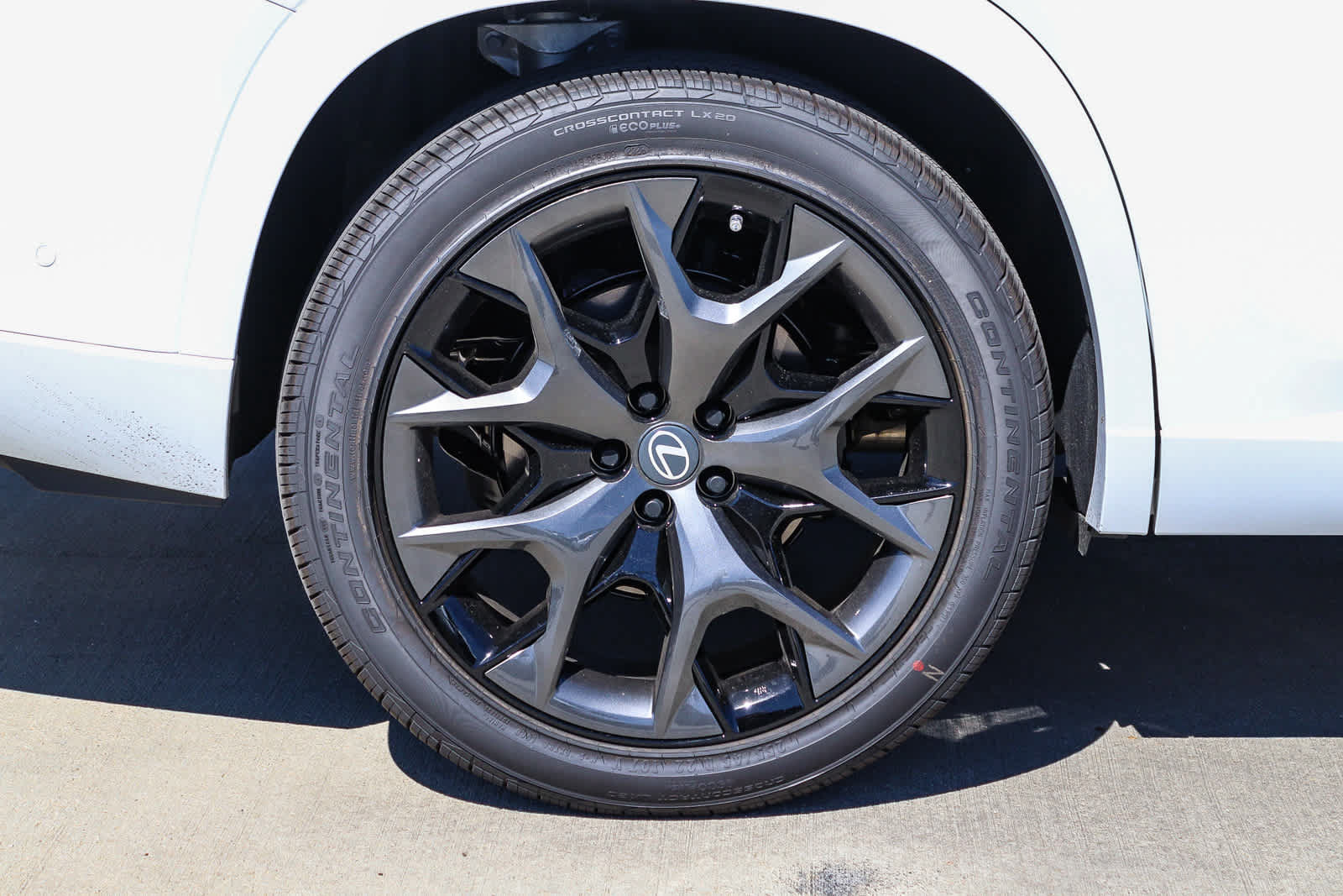New 2026 Lexus TX 500h AWD image 10