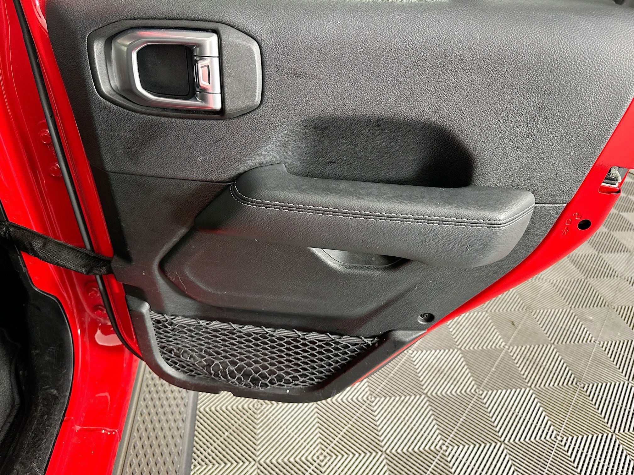 Used 2020 Jeep Gladiator Overland image 30