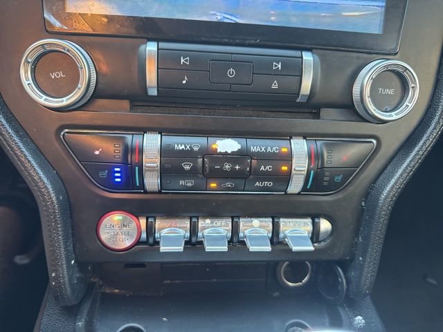 Used 2018 Ford Mustang Premium image 17