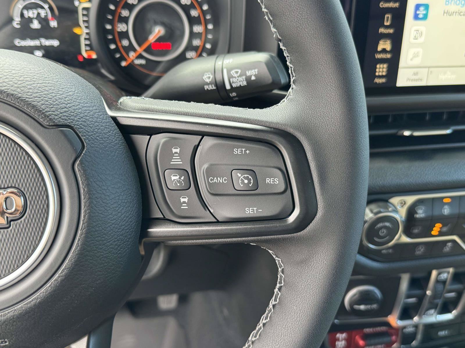 New 2026 Jeep Gladiator Willys AWD/4WD image 9