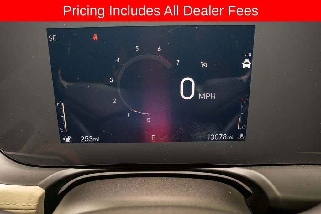 Used 2025 Buick Encore GX Avenir w/ Avenir Convenience Package FWD image 19