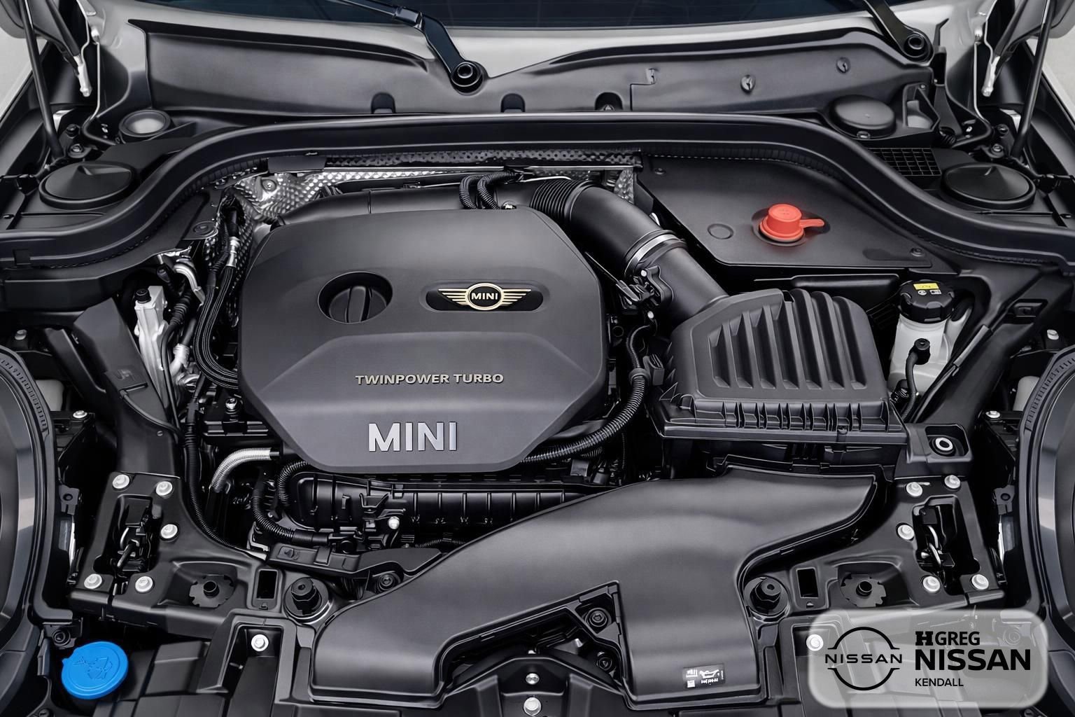 Used 2017 MINI Cooper 4-Door Hardtop image 14