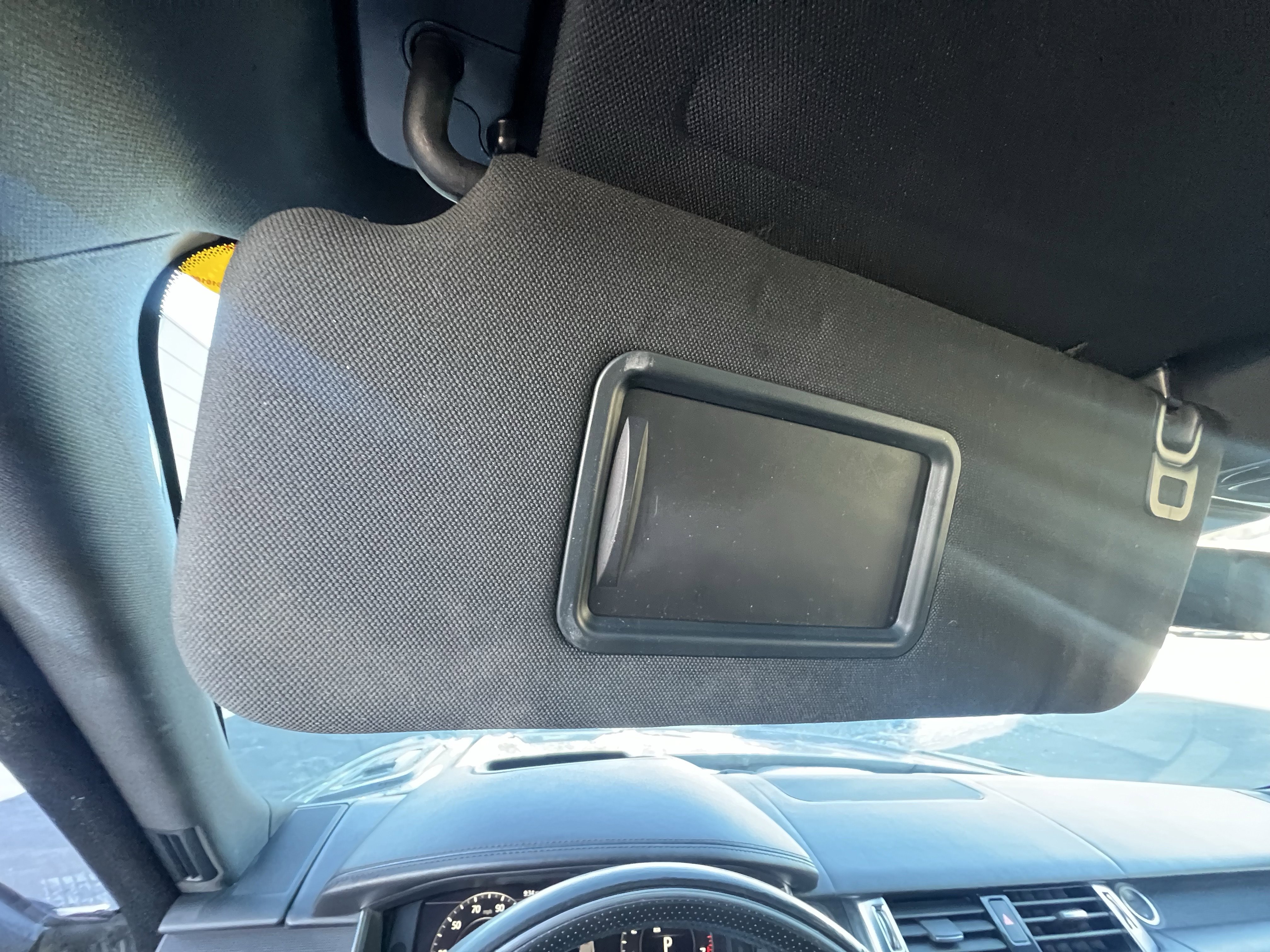 Used 2019 Land Rover Range Rover Sport HSE Dynamic image 24