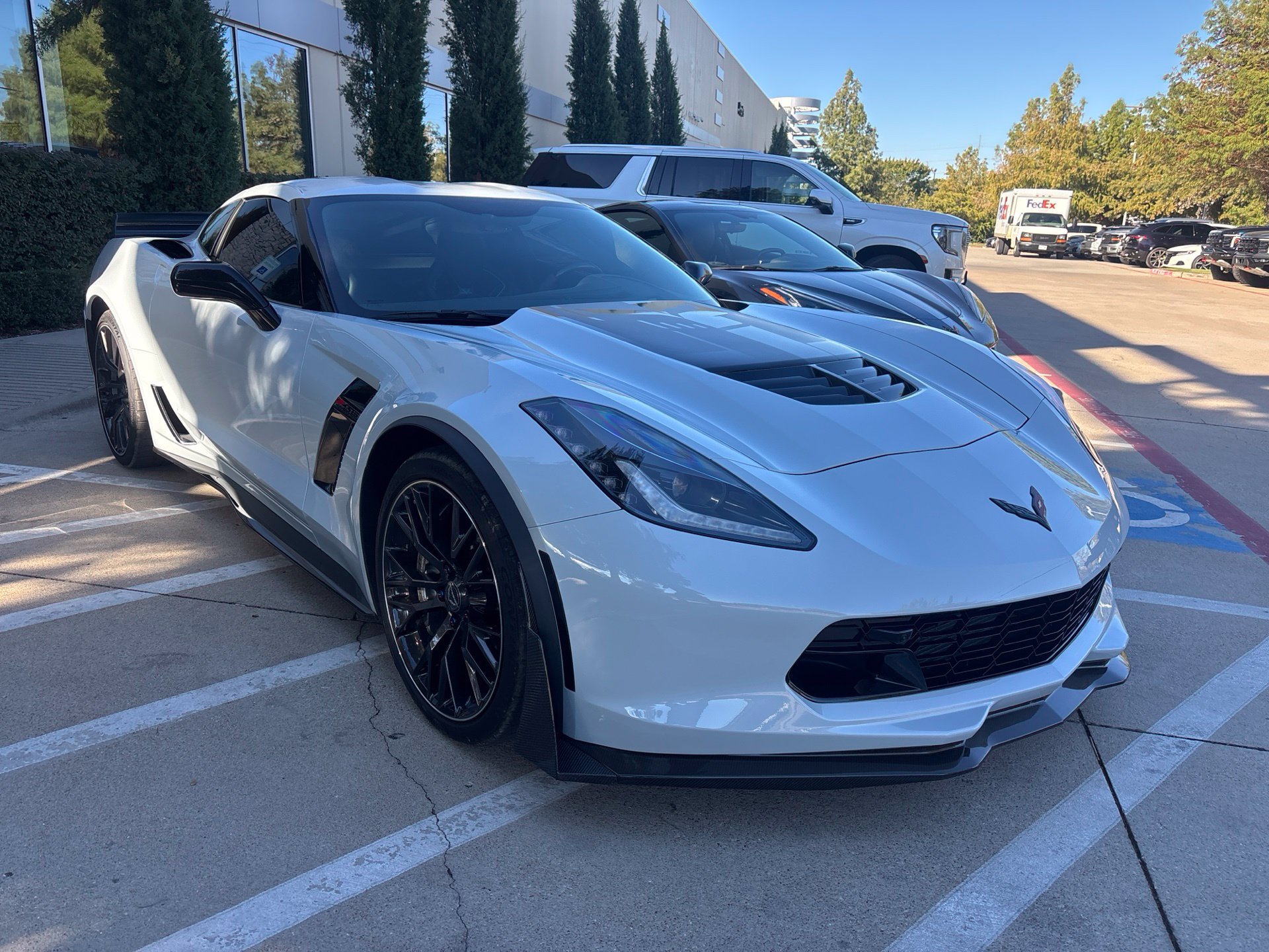 Used 2019 Chevrolet Corvette Z06 RWD image 4