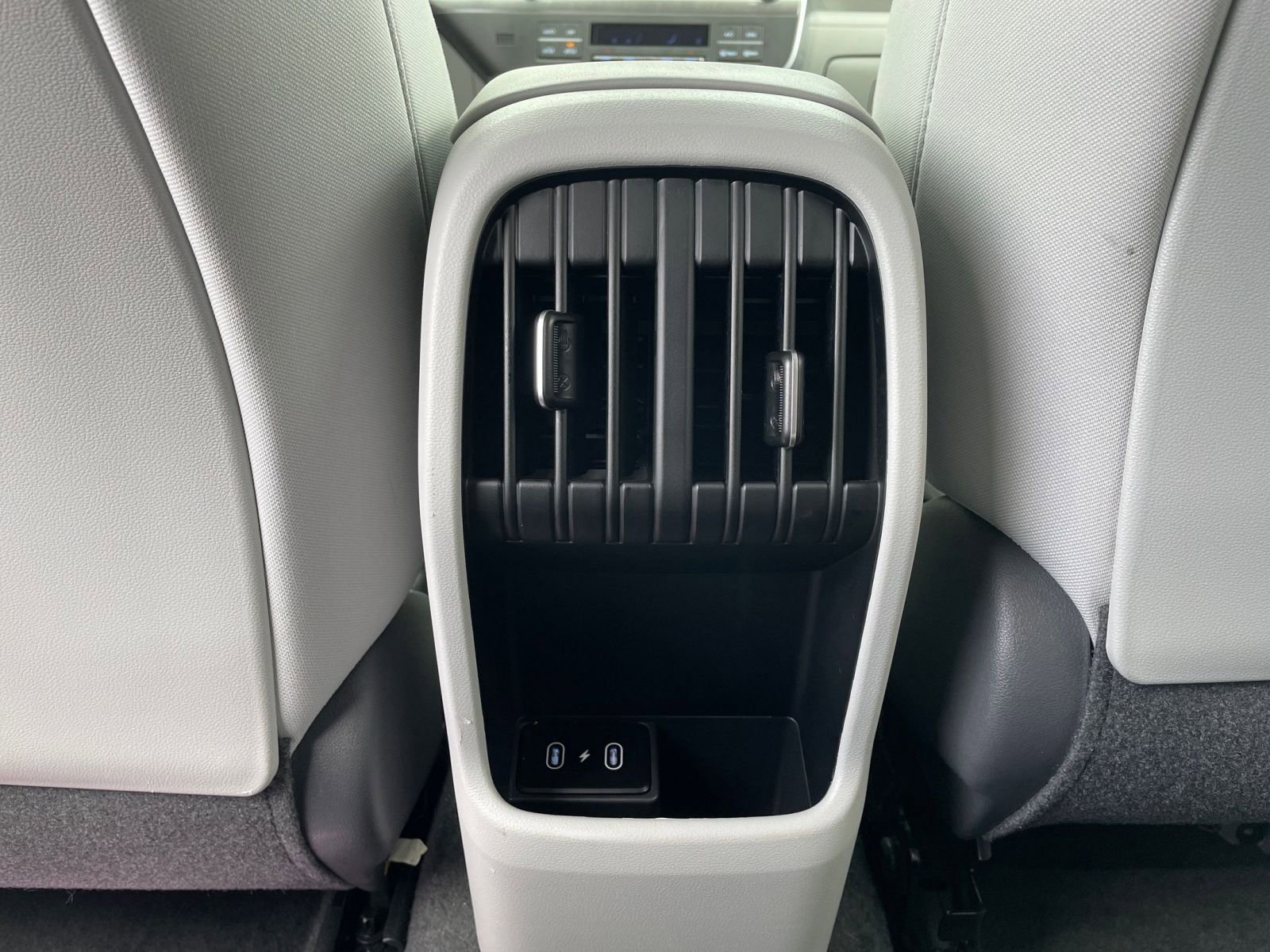 Used 2025 Hyundai Kona SEL image 24