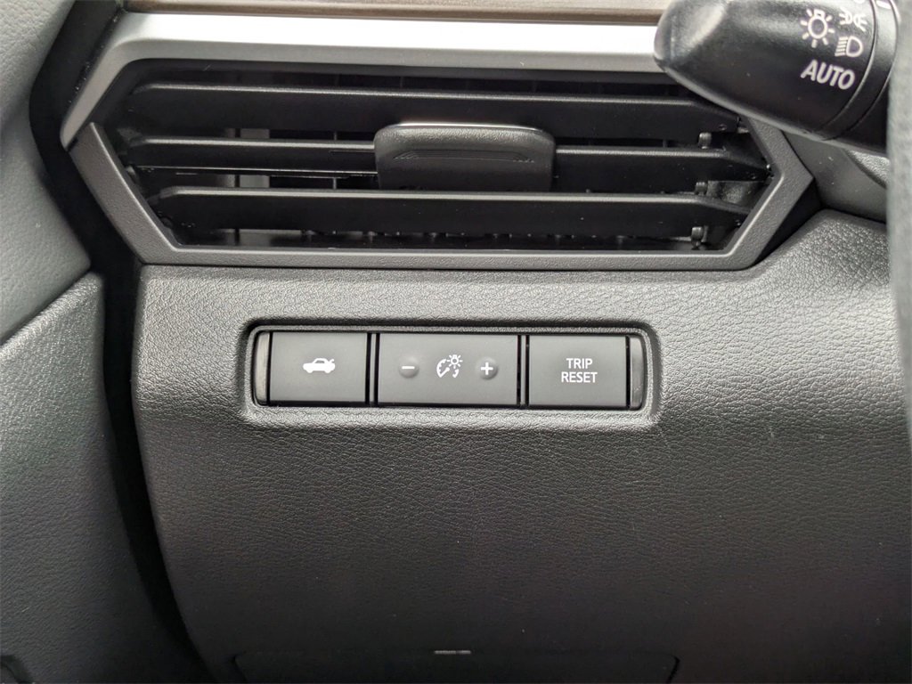 Certified 2023 Nissan Altima 2.5 SV image 18