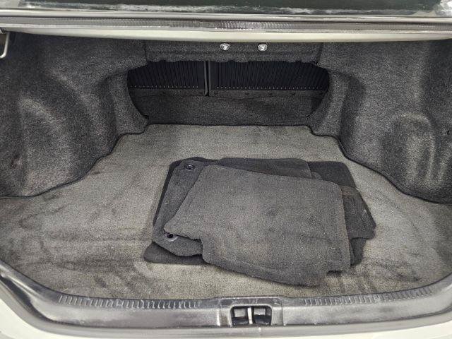 Used 2014 Toyota Camry SE FWD image 36