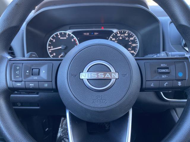 Used 2023 Nissan Rogue SV image 13