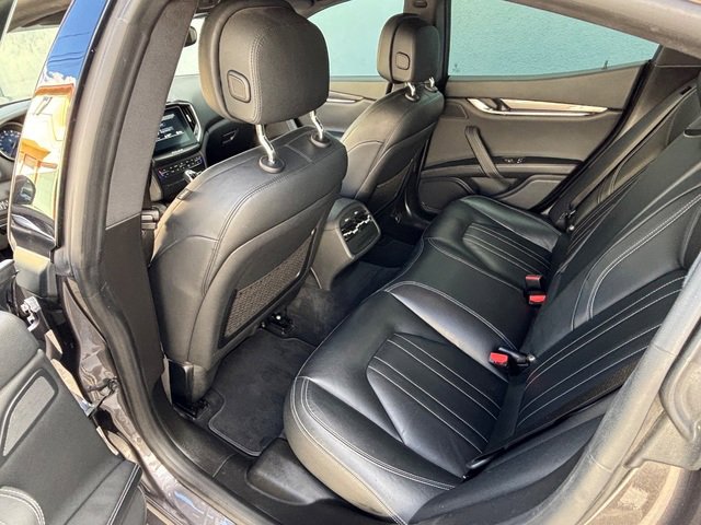Used 2017 Maserati Ghibli RWD image 29
