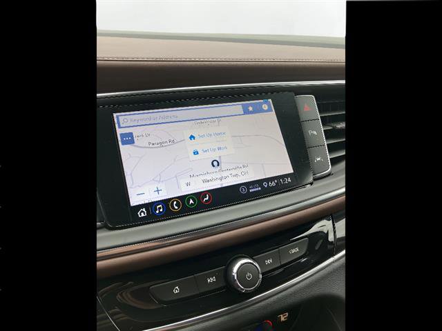 Used 2020 Buick Enclave Avenir w/ Avenir Technology Package AWD/4WD image 16