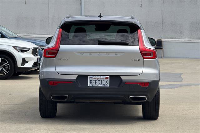 Used 2019 Volvo XC40 T5 R-Design AWD/4WD image 4