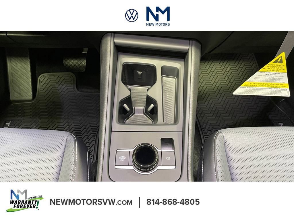 New 2026 Volkswagen Tiguan SE image 9