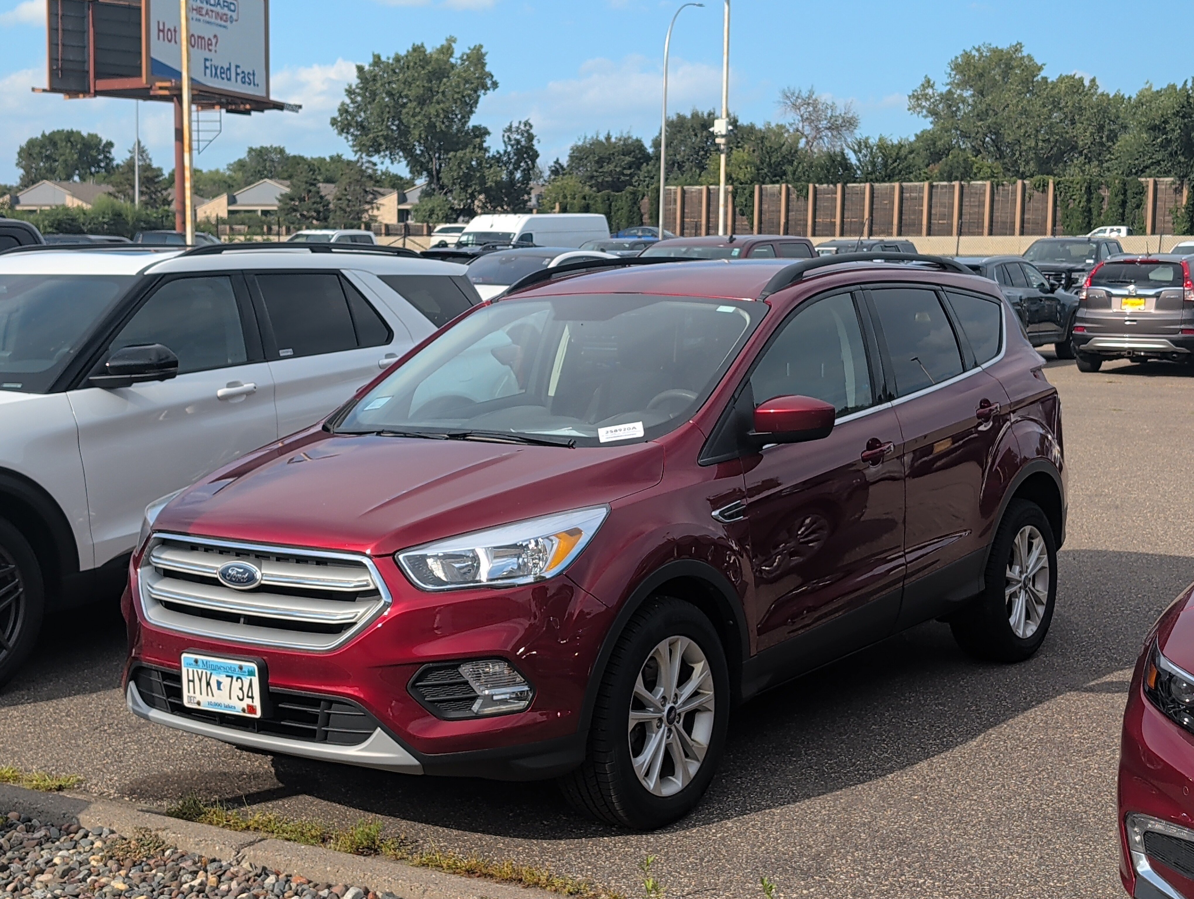 Used 2018 Ford Escape SE AWD/4WD image 3