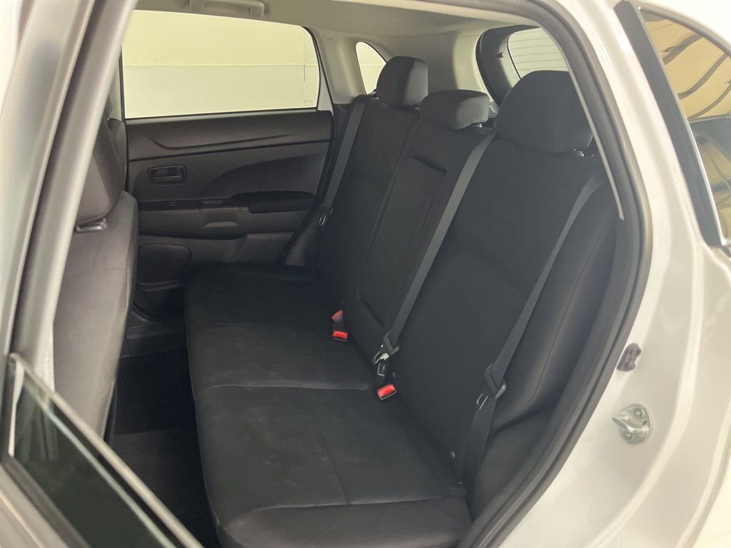 Used 2015 Mitsubishi Outlander Sport ES image 20