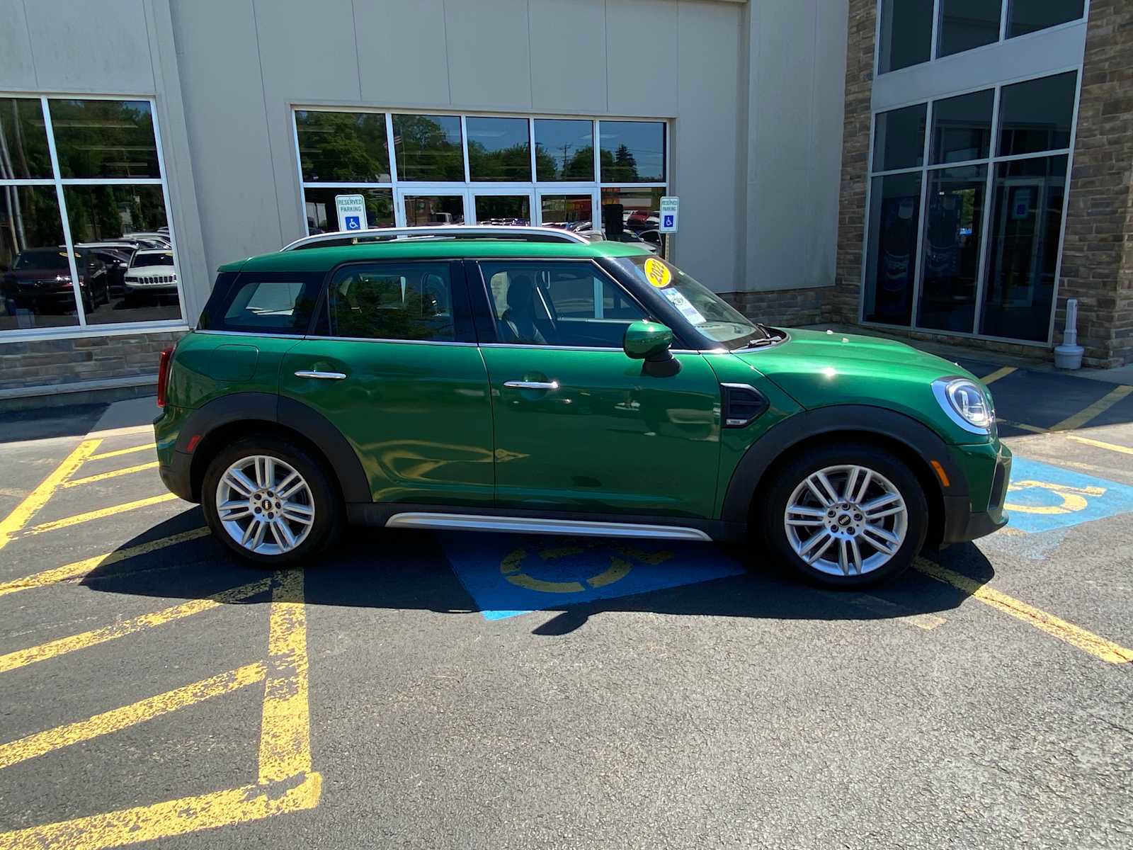 Used 2022 MINI Cooper Countryman FWD image 15