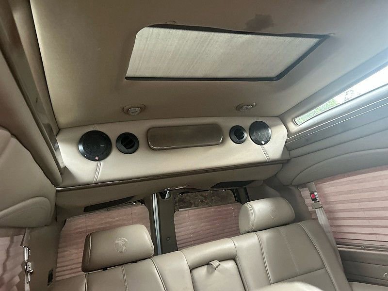 Used 2016 GMC Savana 2500 image 22