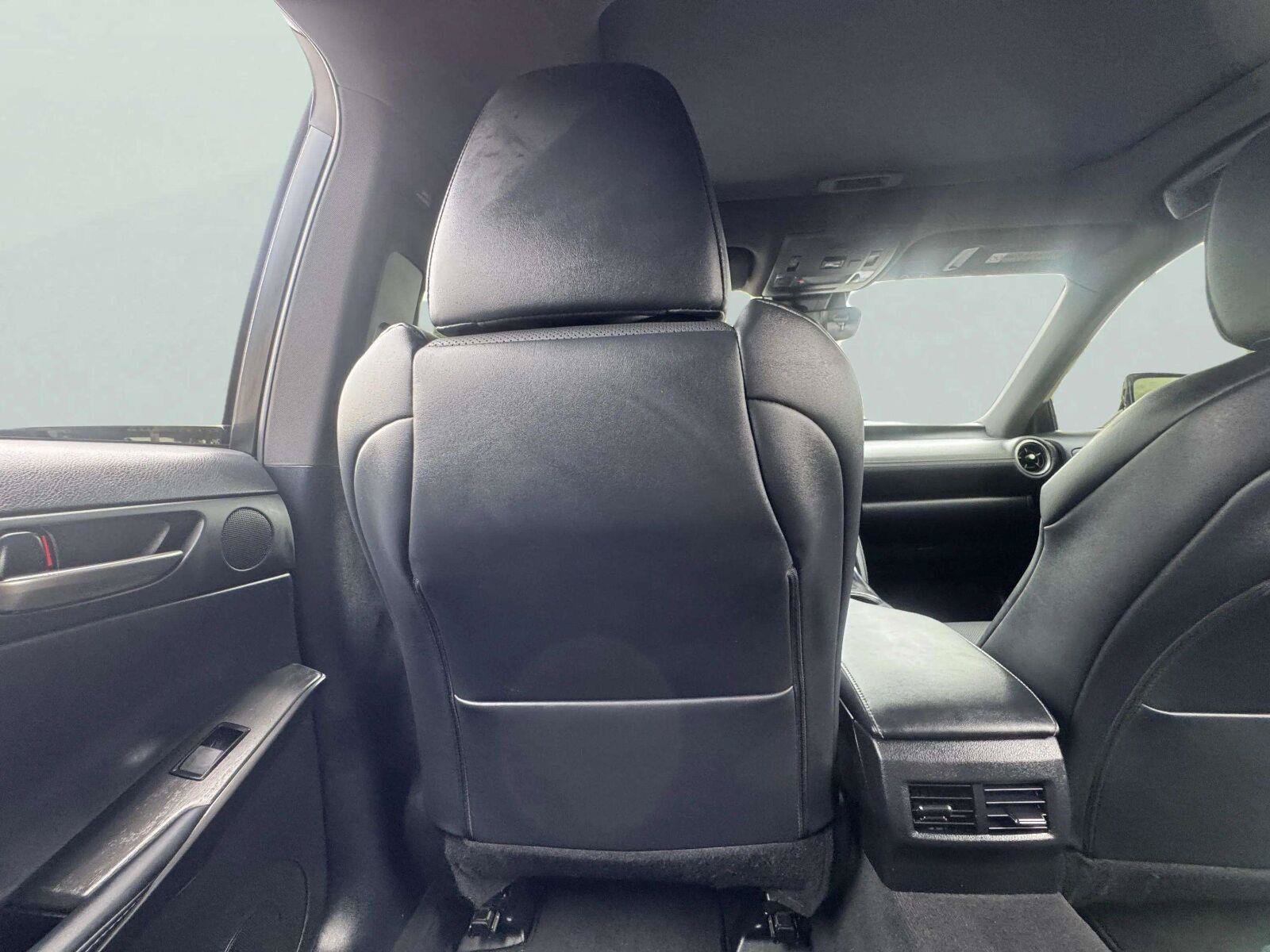 Used 2021 Lexus IS 350 F Sport w/ Dynamic Handling Package RWD image 43
