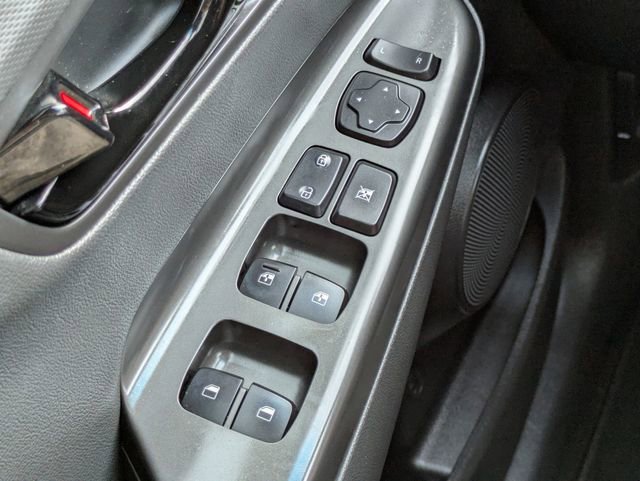 Used 2020 Hyundai Kona Ultimate FWD image 24