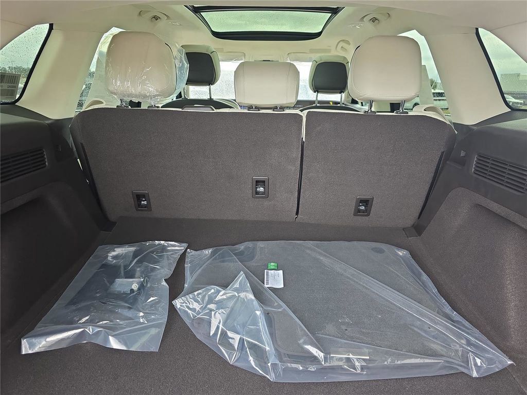 New 2026 Lincoln Nautilus Black Label image 24