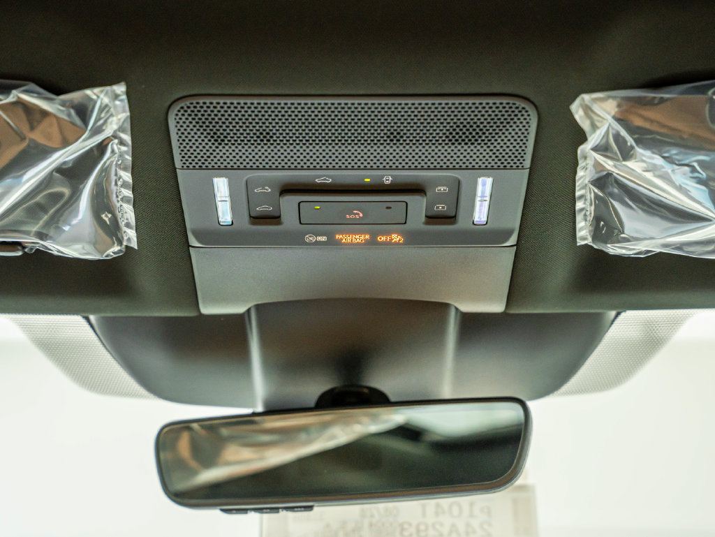 New 2026 Lexus ES 350h AWD w/ Convenience Package image 40