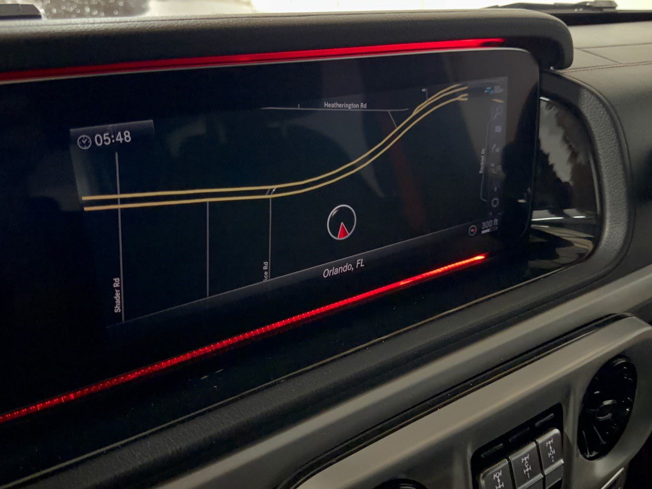 Used 2019 Mercedes-Benz G 550 w/ AMG Line image 23