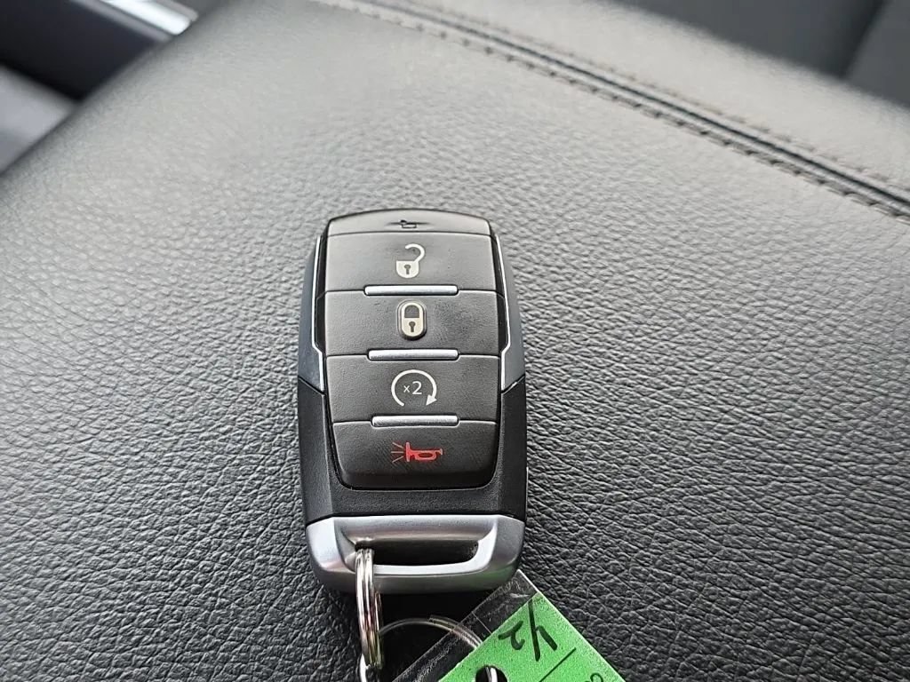 Used 2022 RAM 1500 Big Horn AWD/4WD image 27