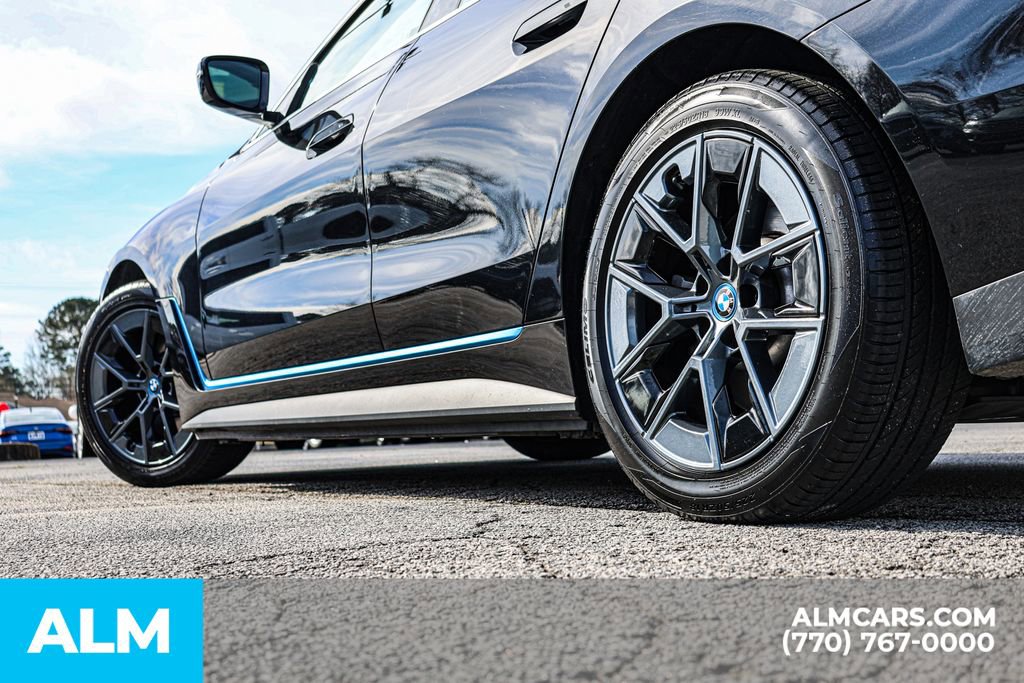 Used 2024 BMW i4 eDrive40 image 16