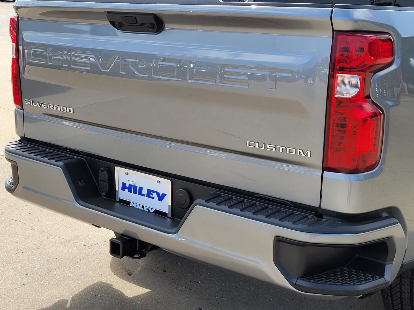 New 2026 Chevrolet Silverado 1500 Custom RWD image 4