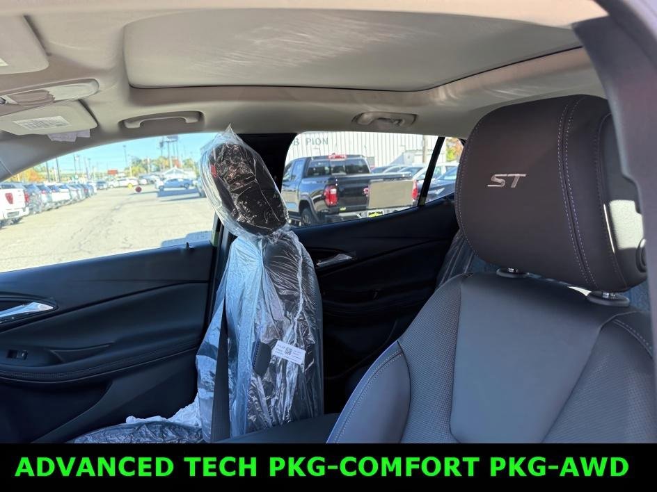 New 2026 Buick Encore GX Sport Touring w/ Advanced Technology Package image 8