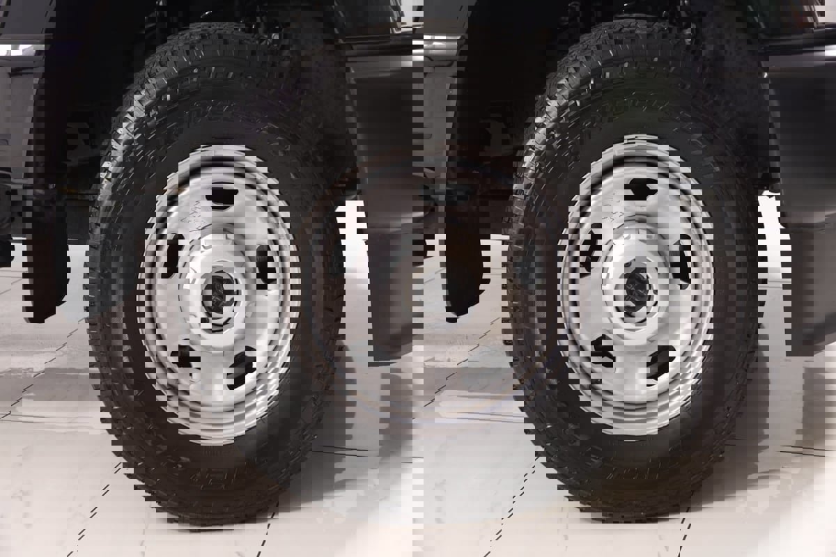 Used 2024 Ford F350 XL w/ Snow Plow/Camper Package image 11