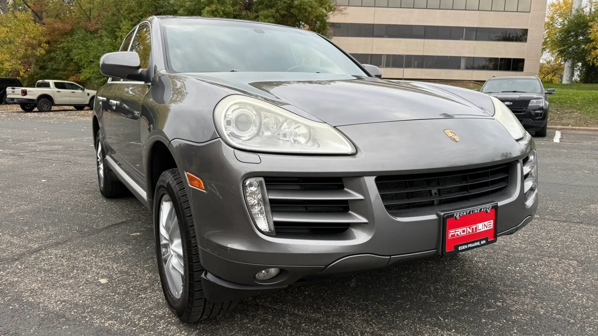 Used 2010 Porsche Cayenne AWD/4WD image 14