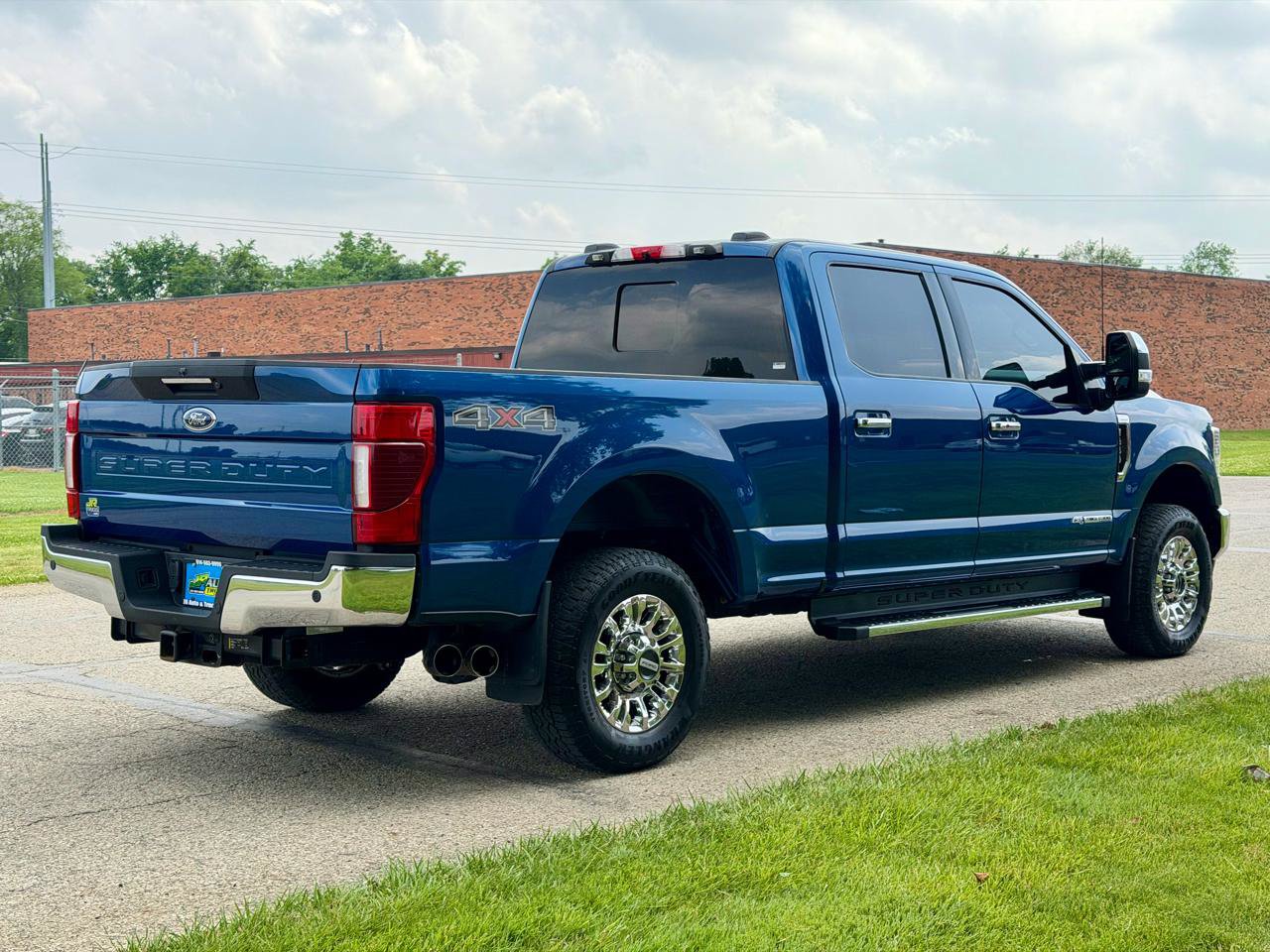Used 2022 Ford F350 Lariat w/ Lariat Ultimate Package AWD/4WD image 7