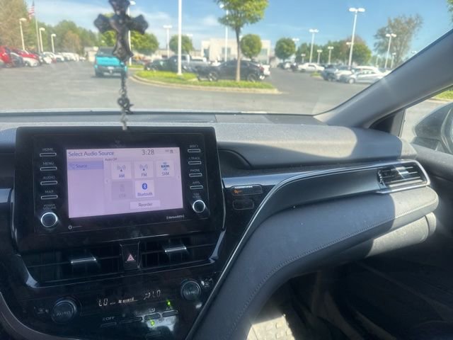 Used 2023 Toyota Camry LE image 10