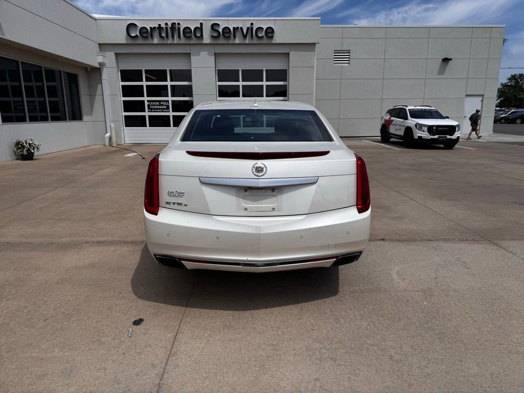 Used 2013 Cadillac XTS Premium AWD/4WD image 4