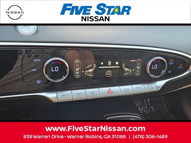 Used 2022 Genesis GV70 2.5T w/ Select Package AWD/4WD image 24