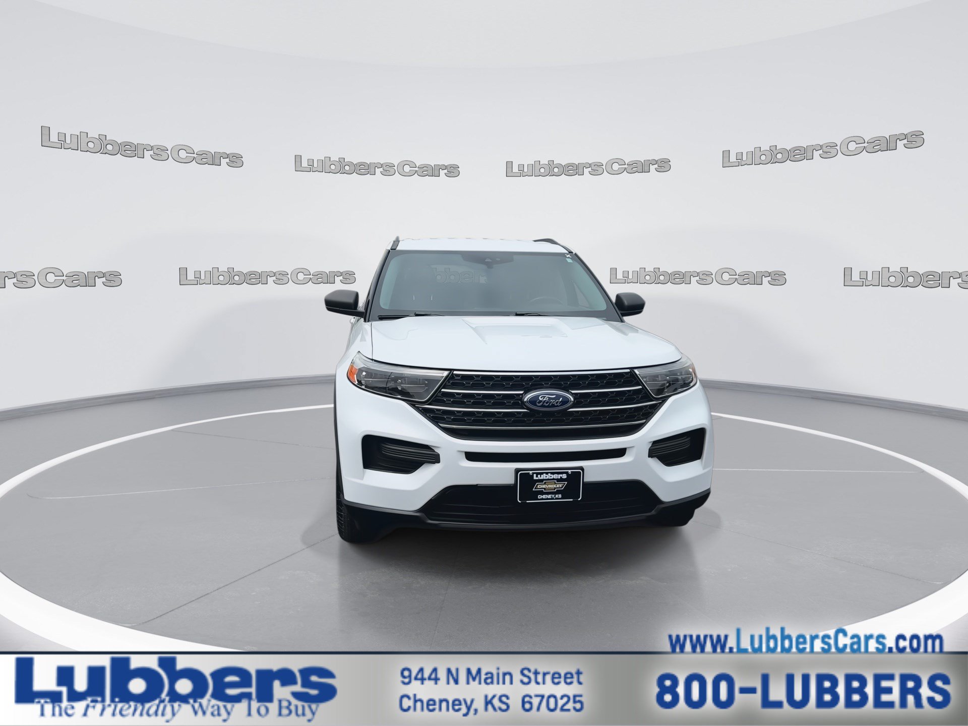 Used 2021 Ford Explorer XLT AWD/4WD image 3