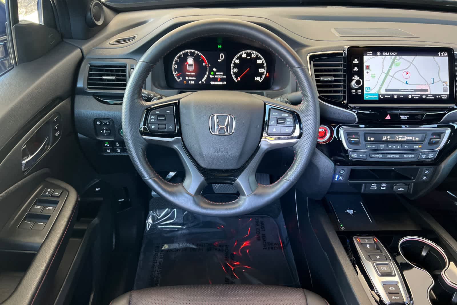 Used 2024 Honda Ridgeline Black Edition image 15