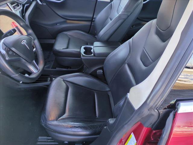Used 2015 Tesla Model S 70 image 16