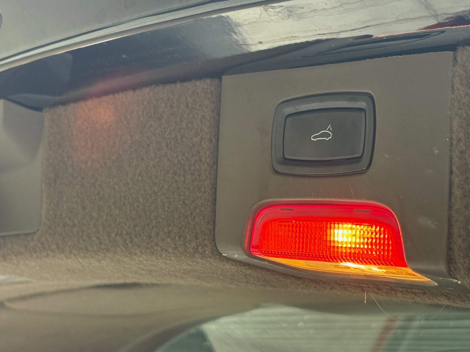 Used 2016 Porsche Cayenne GTS image 33