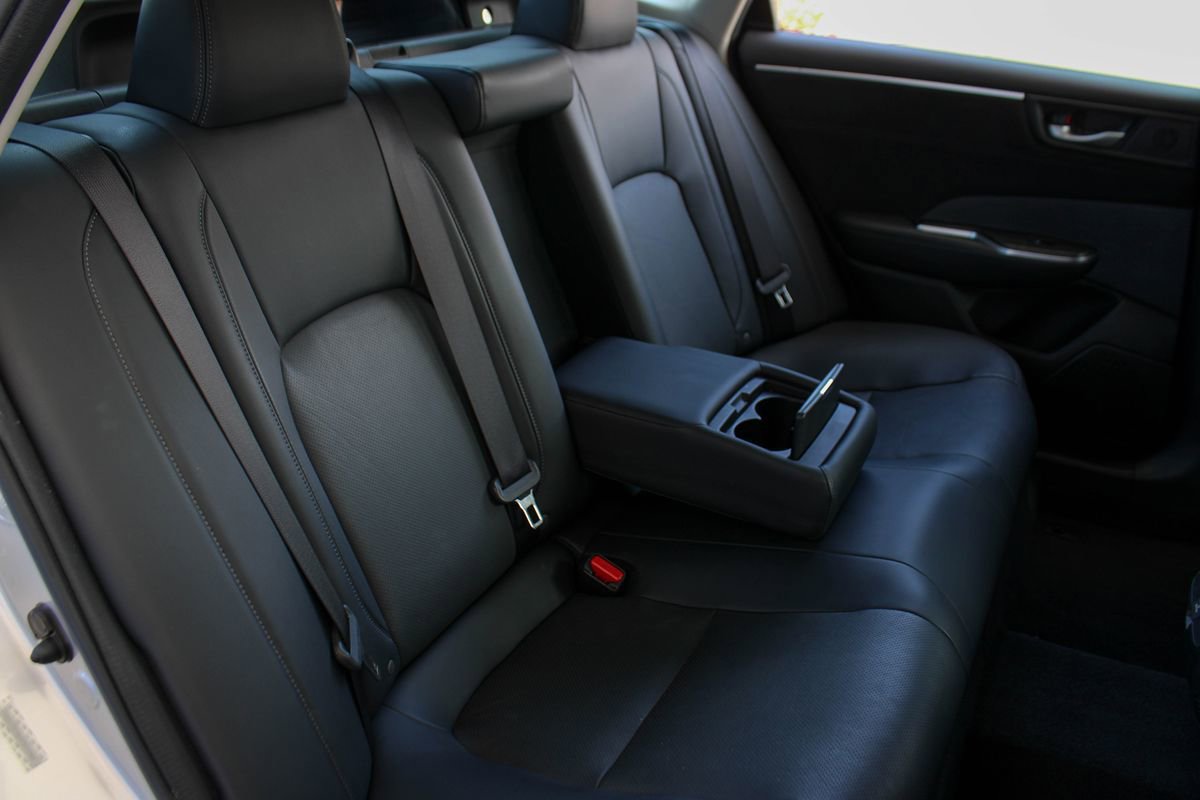 Used 2018 Honda Clarity Touring image 25