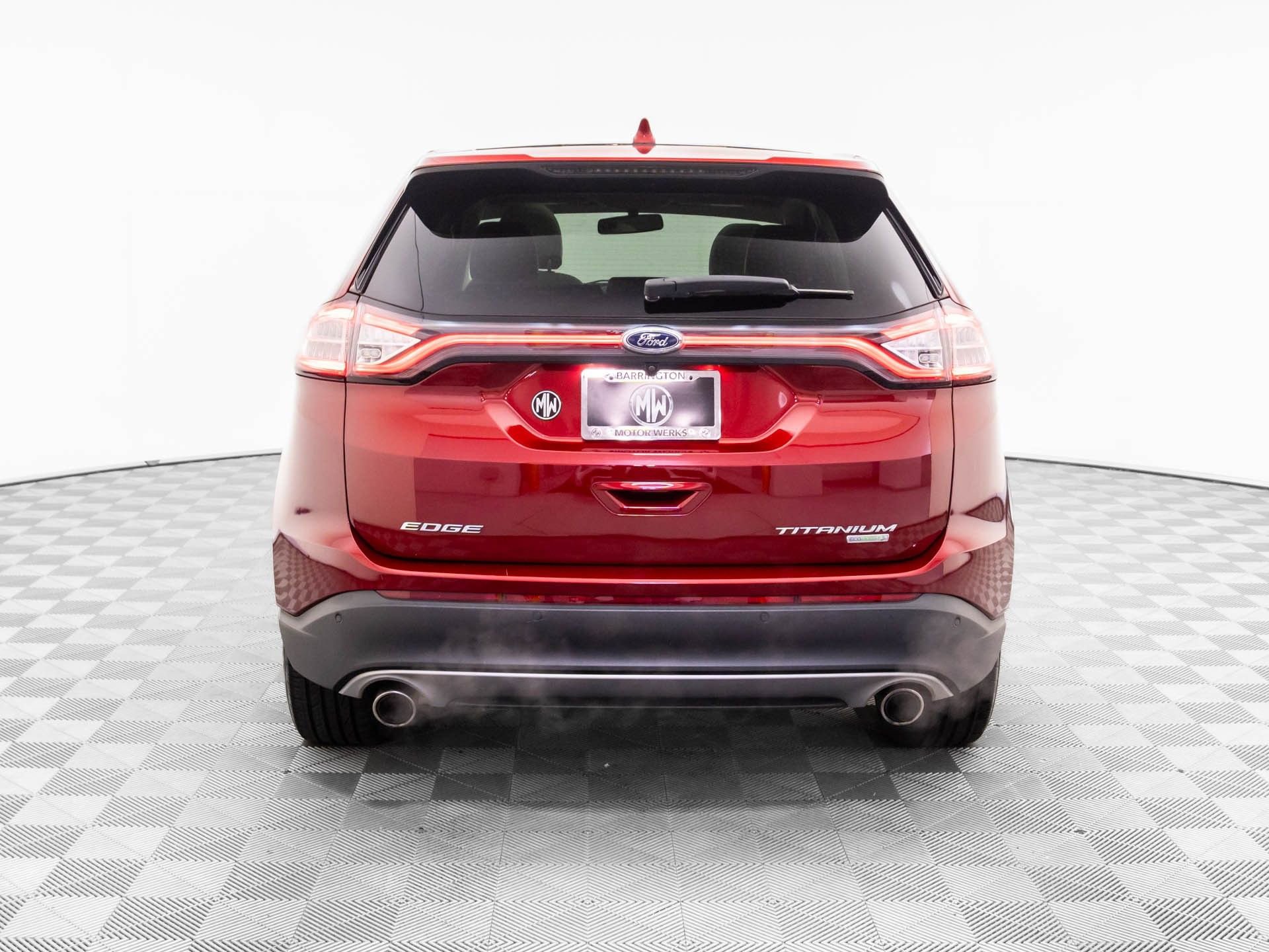 Used 2018 Ford Edge Titanium w/ Equipment Group 301A image 5