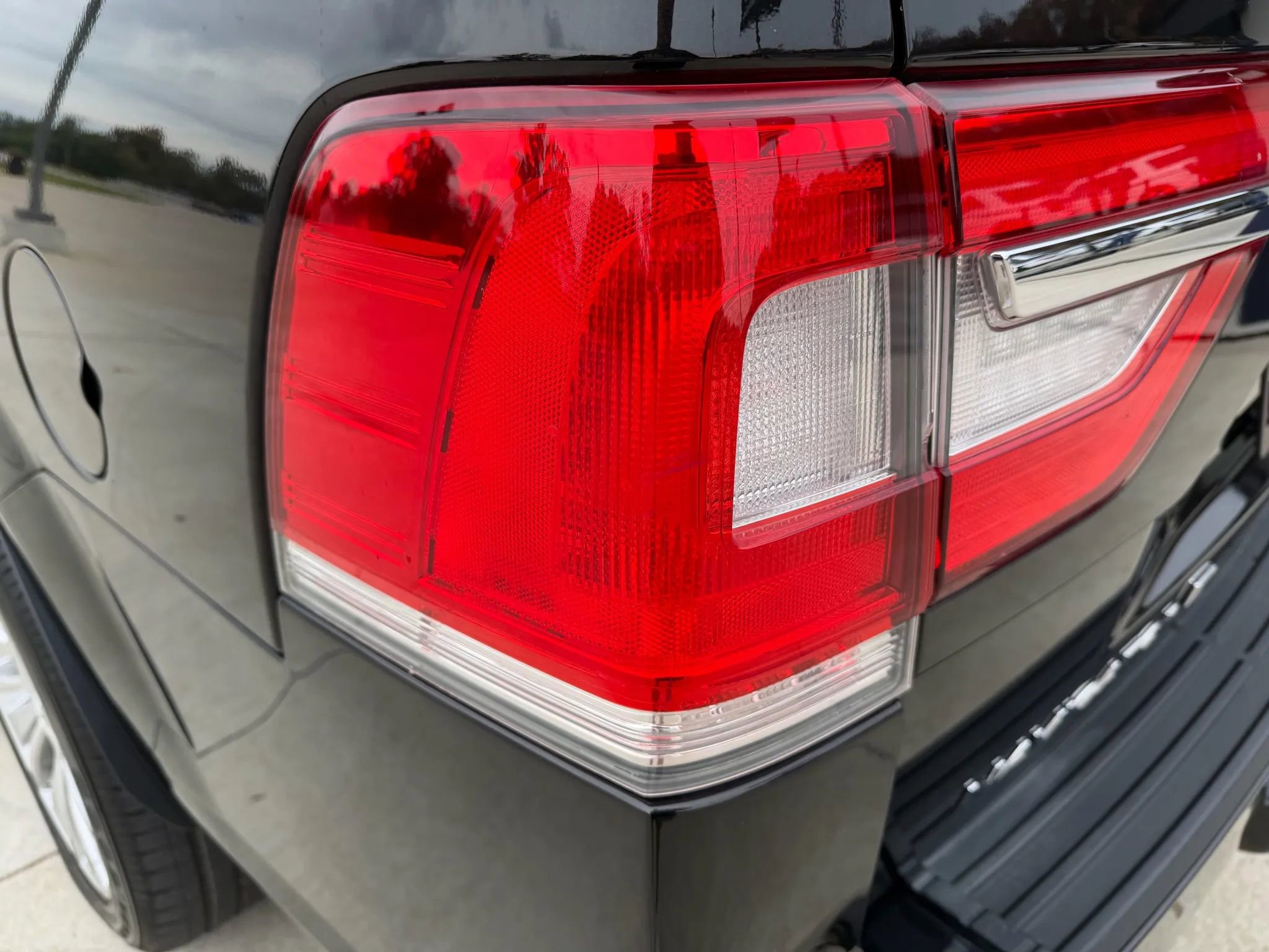 Used 2015 Lincoln Navigator L 4WD w/ Equipment Group 101A Reserve image 75