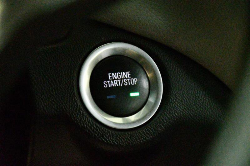 Used 2019 Chevrolet Equinox LS w/ LS Convenience Package FWD image 36