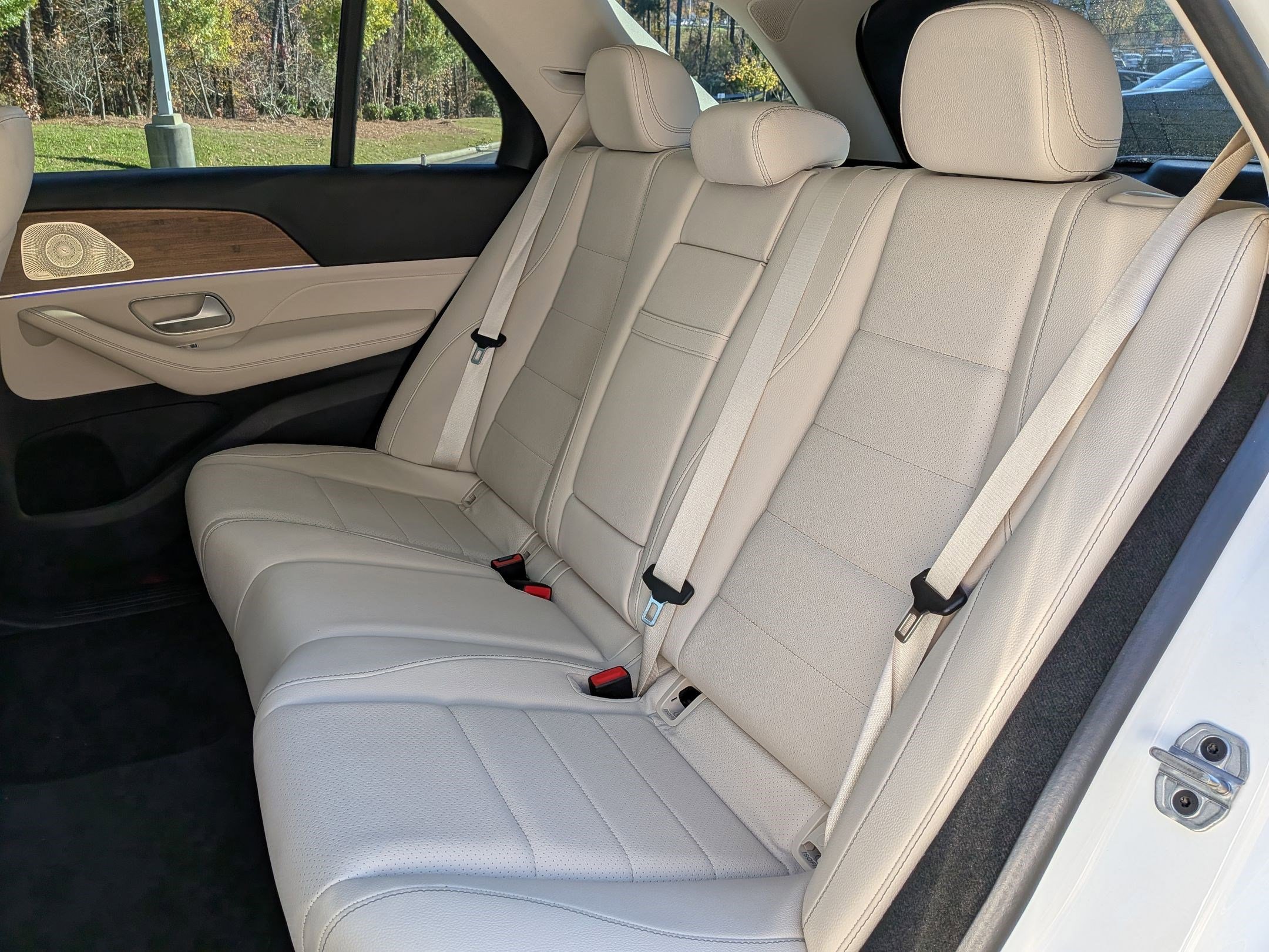 Certified 2024 Mercedes-Benz GLE 450 4MATIC image 33